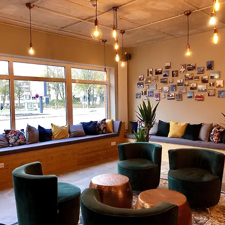 Sandmann Boutique Hostel Hotel-2
